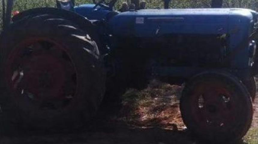Traktör Ile Römork Arasına Sıkışan Sendikacı Öldü