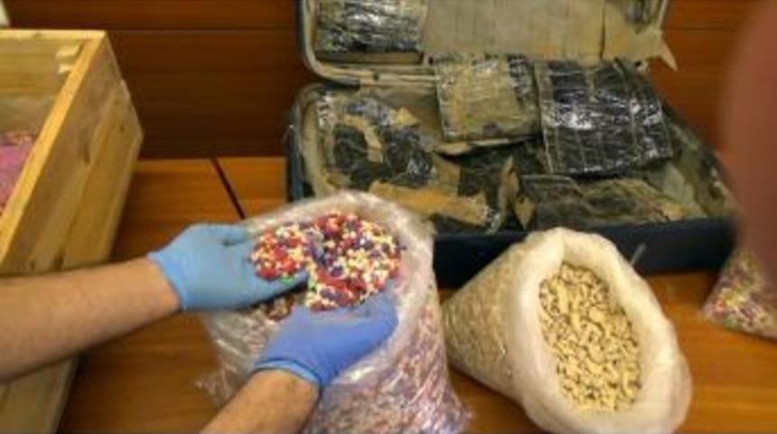 159 Bin Uyuşturucu Hapı Süs Taşlarının Arasına Saklamışlar