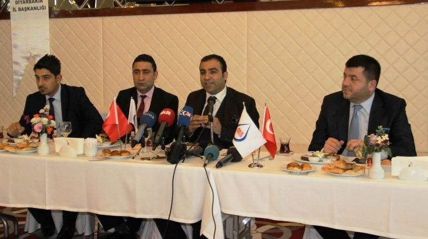 Akil Gen&ccedil;ler Platformu Son Toplantısını Yaptı