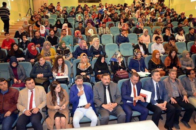 Harran Üniversitesinde Öğrencilere Yeni Sistem Anlatıldı