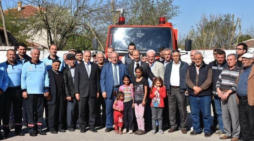 G&ouml;n&uuml;ll&uuml; İtfaiyeciler Eğitimlerini Başarıyla Tamamladı