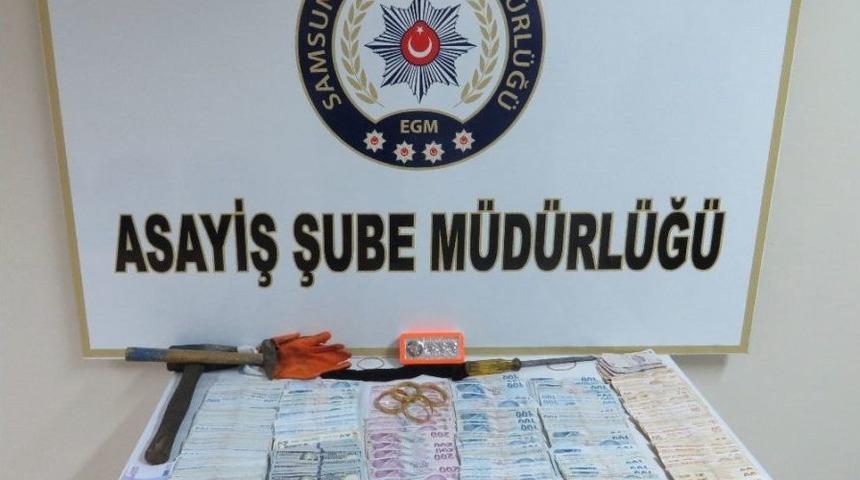 &Ccedil;aldıkları 180 Bin Tl&rsquo;yi Harcayamadan Yakalandılar