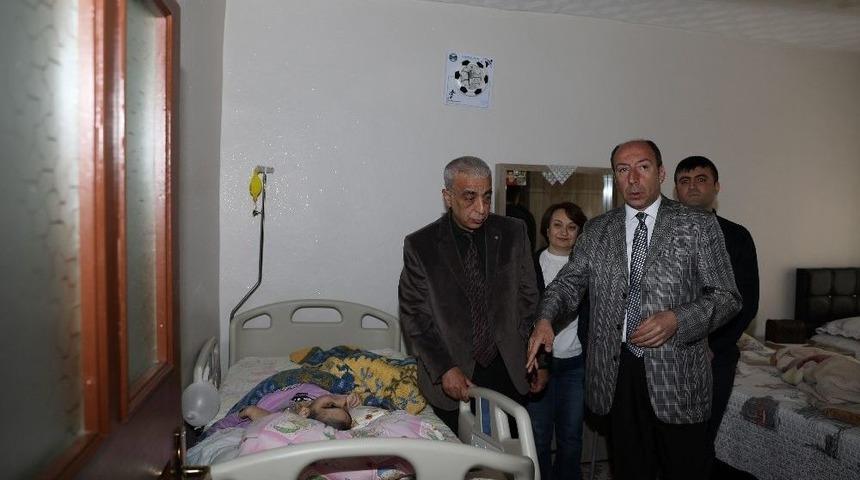 (d&uuml;zeltme) Yatalak Hastalara &Uuml;cretsiz Hasta Yatağı Dağıtıldı