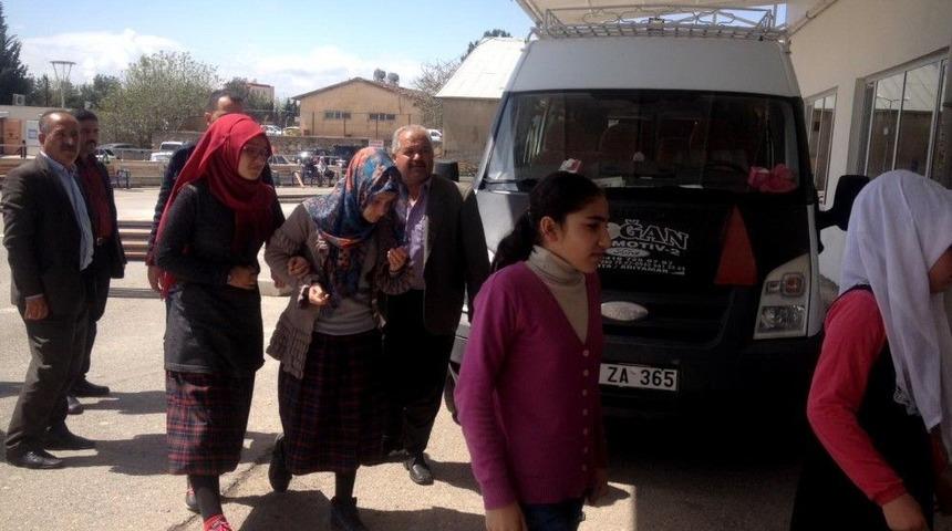 Sincik&rsquo;ten 16 &Ouml;ğrenci Daha Hastaneye Getirildi