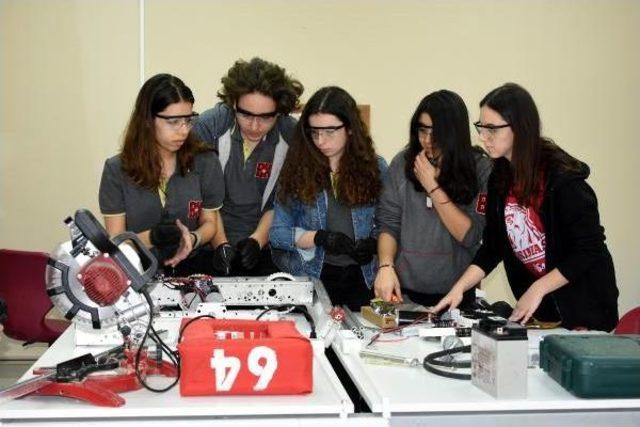 &Ouml;ğrencilerin Yaptığı Robot, D&uuml;nya Şampiyonasında Yarışıyor 2