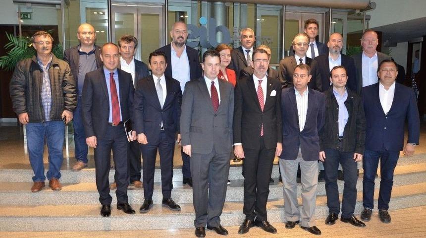 T&uuml;t&uuml;n Sekt&ouml;r&uuml;nde &rsquo;yasa Dışı &Uuml;r&uuml;n&rsquo; Sıkıntısı