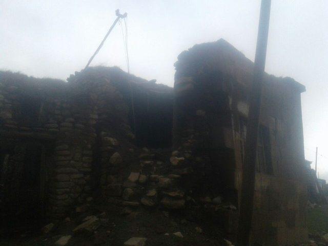 Bulanık’ta Göçük: 1 Yaralı 1