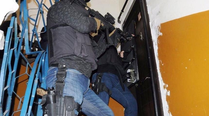 Referandum &Ouml;ncesi Eylem Hazırlığındaki 4 Deaş&rsquo;lı Yakalandı