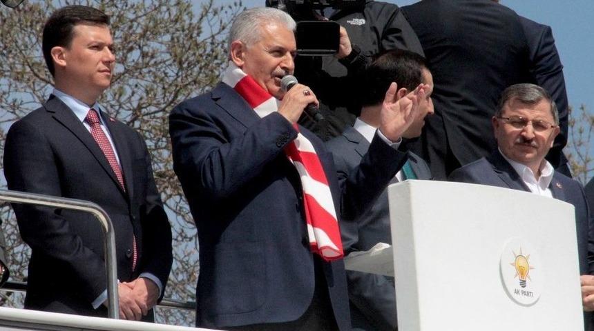 Başbakan Yıldırım&rsquo;dan Kılı&ccedil;daroğlu&rsquo;na: "benim Ona Tavsiyem, A&ccedil; Şu Değişiklikleri Bir Oku"