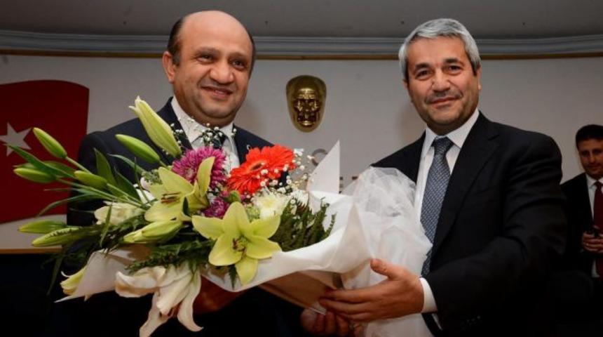 'Servet, şehvet ve şöhret arzusu insanı yoldan çıkarır'