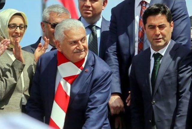 Başbakan Yıldırım: Eyalet Sistemine Yol Açacak Bir Madde Varsa Başbakanlık Görevini Anında Bırakacağım (3)