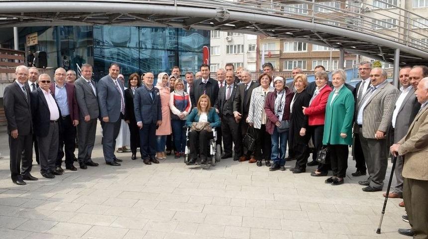 Dündar: “15 Temmuz Dirilişti, 16 Nisan Yükseliş Olacak”