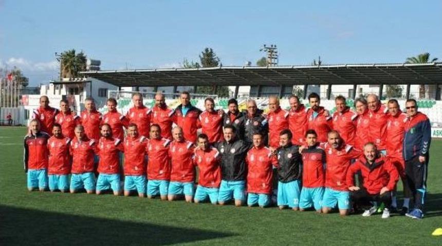 Futbolun Master Ve Veteranları Bodrum'da Buluştu