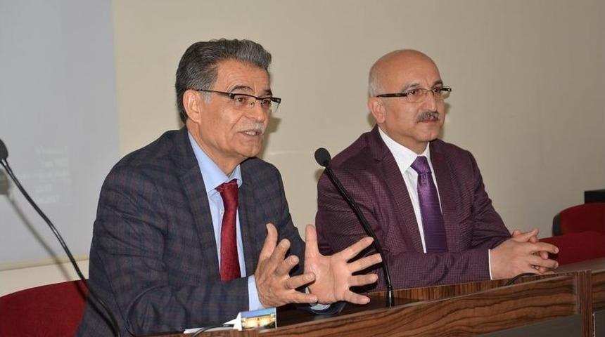 &Ccedil;orum&rsquo;da &ldquo;anadolu Mektebi Yazar Okumaları&rdquo; Projesi Başladı