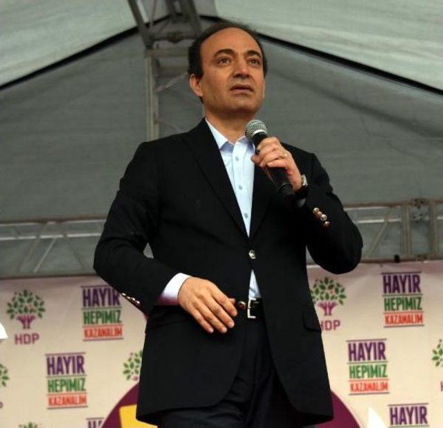 Hdp'den Van'da Hayır Mitingi