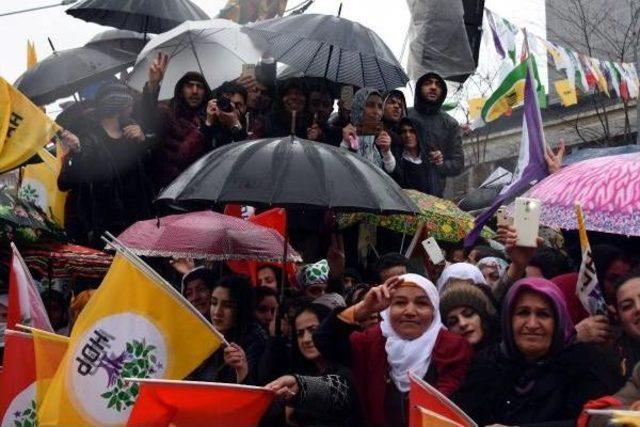 Hdp'den Van'da Hayır Mitingi