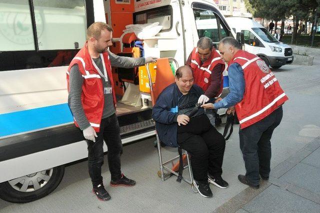 Gaziosmanpaşa Belediyesi Engelli Seçmeni Sandığa Taşıyacak