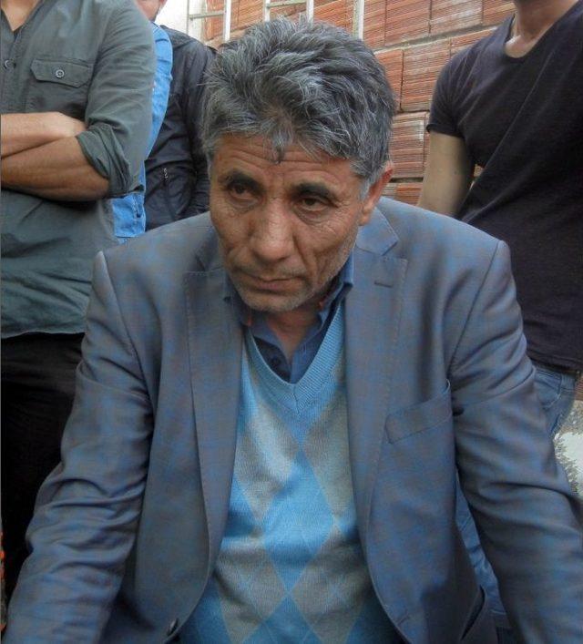 Balıkesir’de Öldürülen Genç Kadın Toprağa Verildi 2