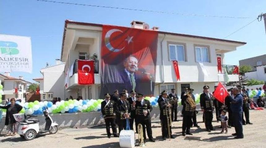 Roman Evleri Davul Zurna Ile Yıkıldı, 34 Yeni Ev Teslim Edildi