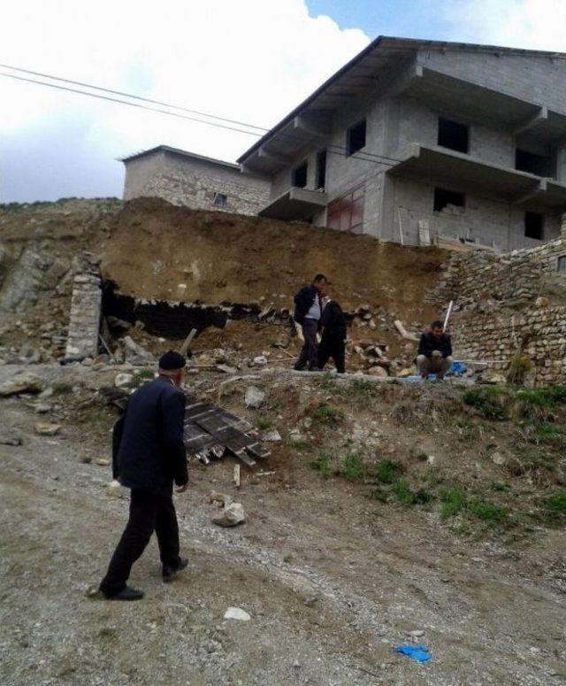 G&ouml;&ccedil;&uuml;k Altında Kalan Yaşlı Kadın &Ouml;ld&uuml; 1