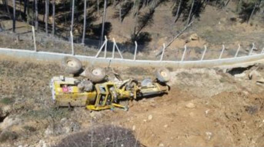 Greyderin Altında Kalan Operat&ouml;r Hayatını Kaybetti