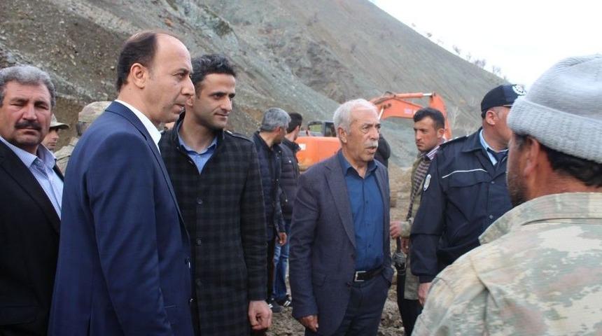 Vali Erin Sel B&ouml;lgesinde İncelemelerde Bulundu