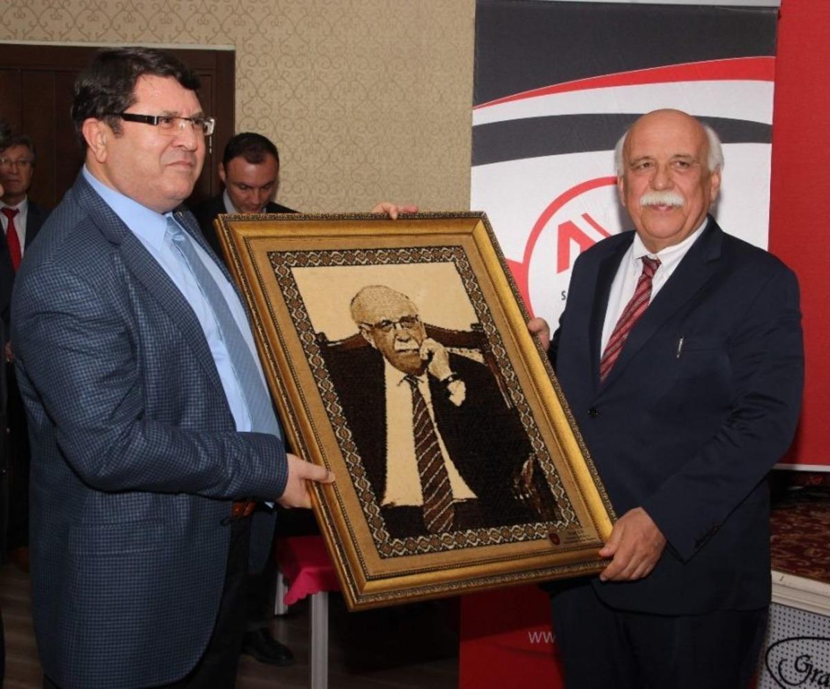 Bakan Avcı Esnaf Odaları &Uuml;yeleriyle Buluştu