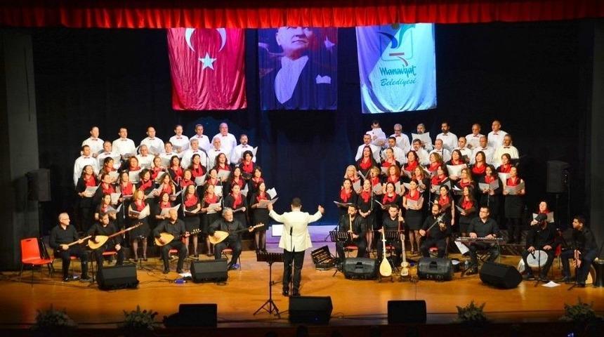 Manavgat Belediyesi Thm Topluluğu Korosundan Konser