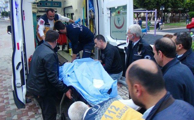 &Ccedil;ocuğun G&ouml;ğs&uuml;ne Demir Parmaklık Saplandı 2