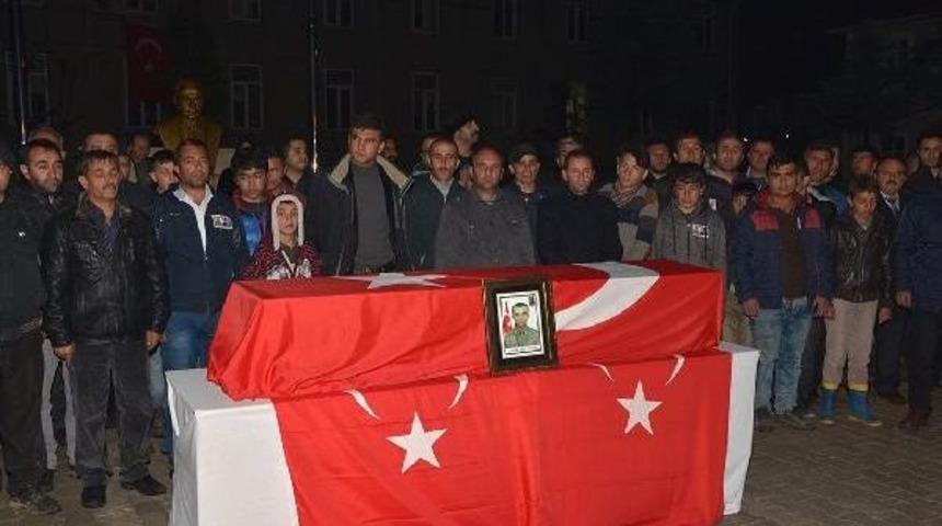 Şehit Korucu Toprağa Verildi, Astsubay Memleketine Uğurlandı