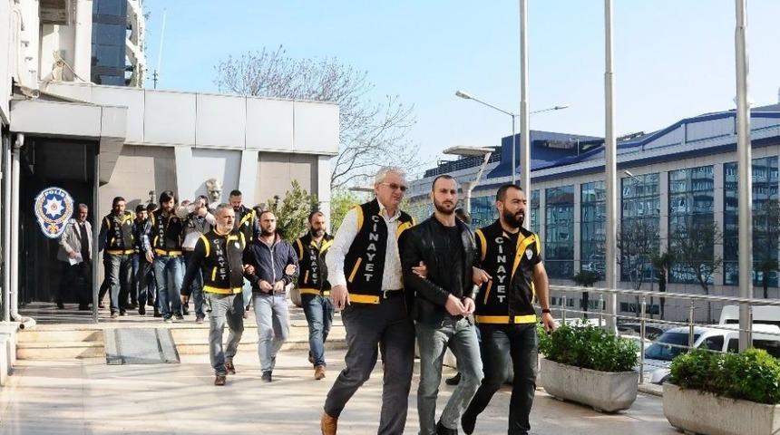 Cinayetten Önce Sosyal Hizmetlerden Geliyoruz Diye Evi Kontrol Etmişler