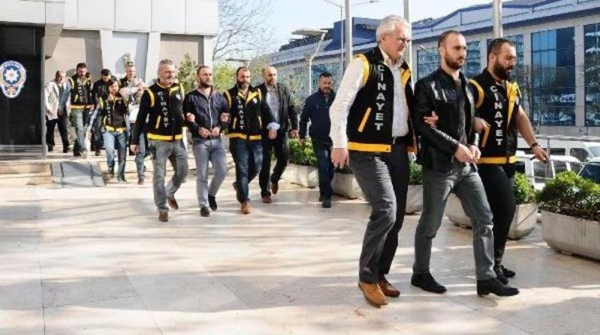 Erzak Yardımı Vaadi Ile Adres Tespit Edip Cinayeti Işlediler