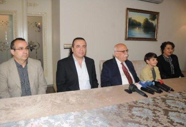 Bakan Avcı, 'piyano Dahisi' Mert'i Kutladı