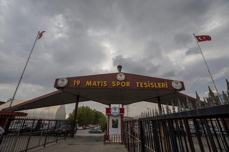 Ankara 19 Mayıs Stadı'nın yıkım çalışmalarına devam ediliyor G1