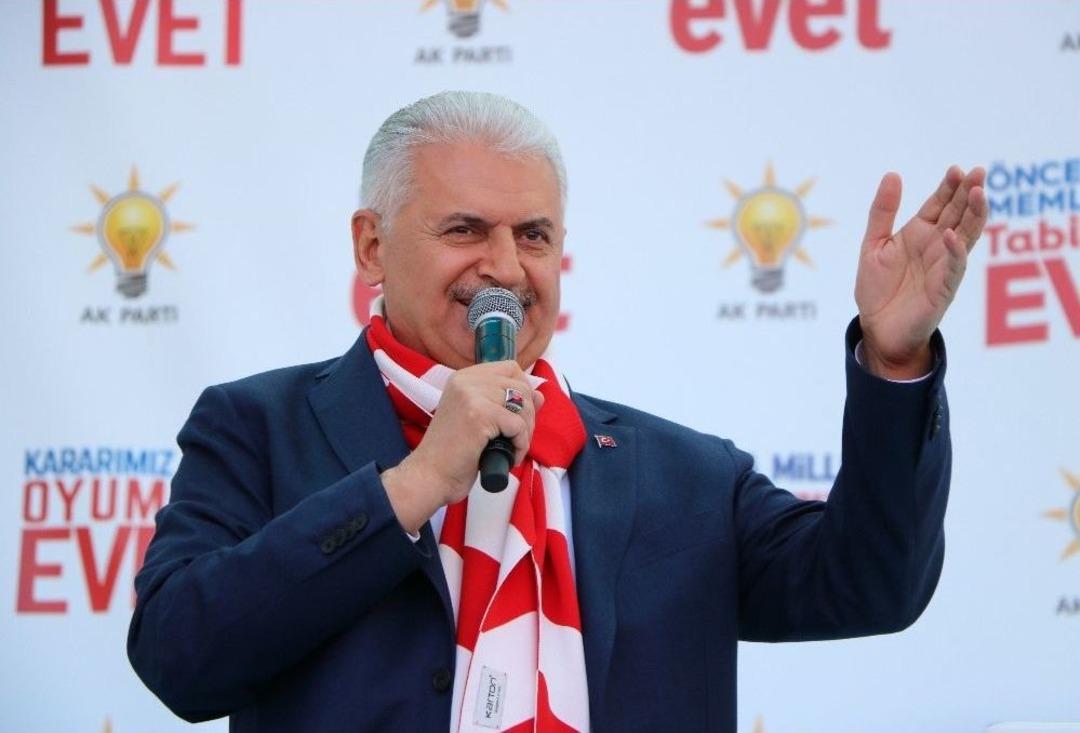 Başbakan Yıldırım: &ldquo;ne Yaparsanız Yapın Bu Aziz Millet Bu Bayrağı İndirmez, Bu Ezanı Dindirmez&rdquo;