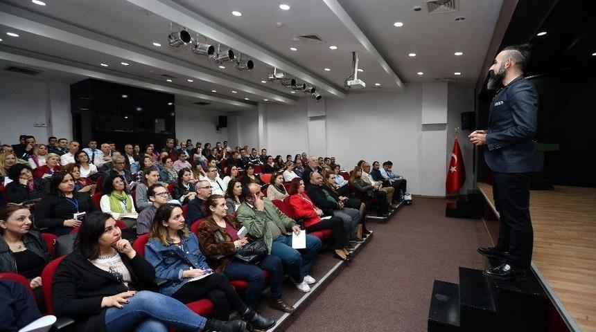 Konak Personeline Beden Dili Eğitimi