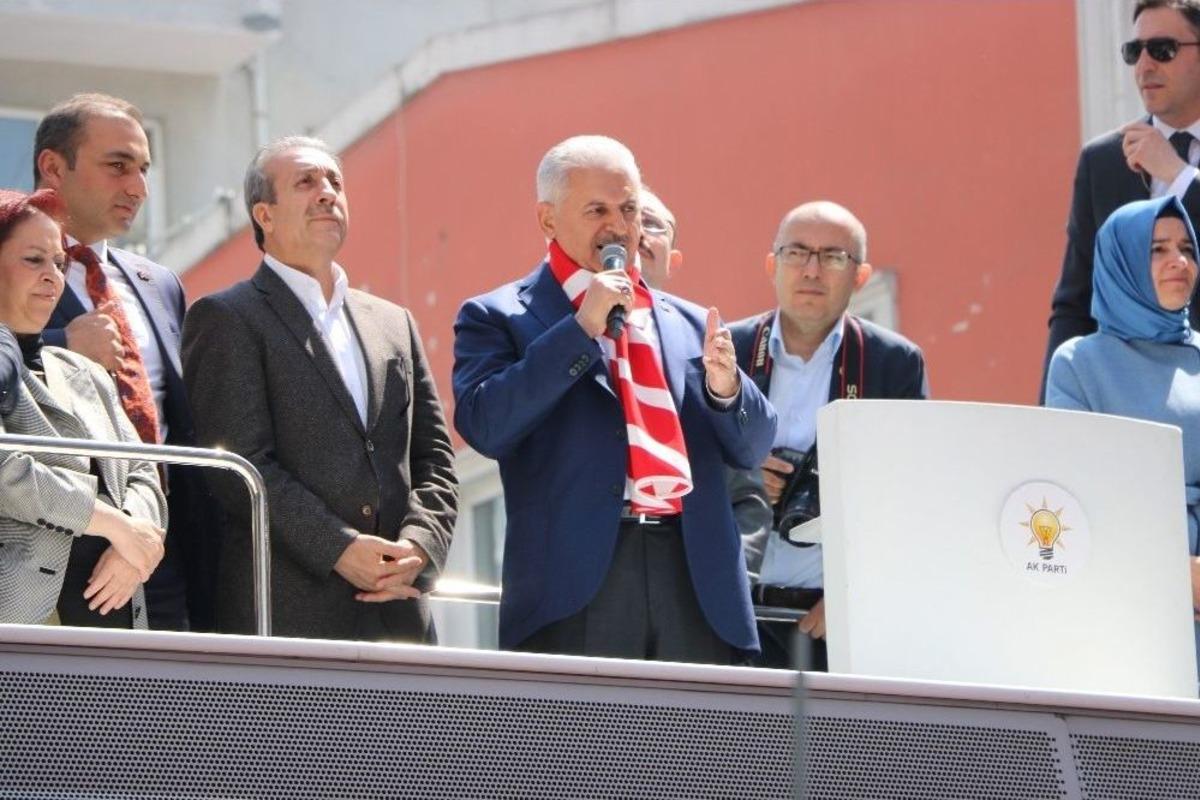 Başbakan Yıldırım: &ldquo;biz Denize D&ouml;kmeyiz, Yanaklarından &Ouml;periz&rdquo;