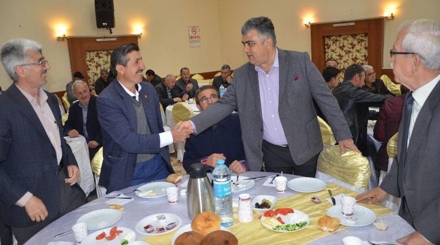 Başkan &Ouml;zg&uuml;ven: &ldquo;biz, Muhtarlarımızla El Ele Daha &Ccedil;ok Hizmet İ&ccedil;in &lsquo;evet&rsquo; Diyeceğiz&rdquo;