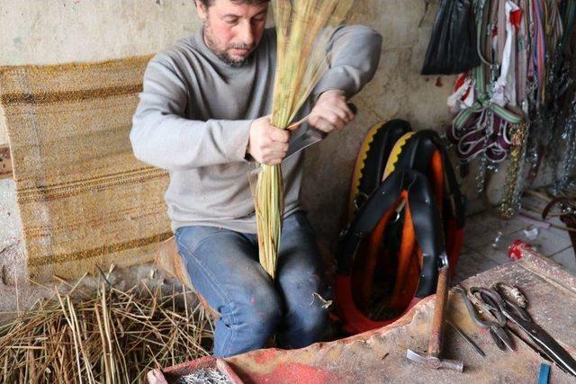 (özel Haber) Bir Dönemlerin Gözde Mesleği Hamut, Teknolojiye Yenik Düştü