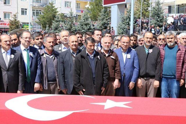 Yozgat Şehidini Uğurladı