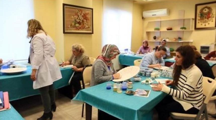 Ab'den Halk Eğitimindeki Akıllı Mobil Uygulamaları Projesine 76 Bin Euro Hibe