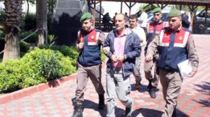 Hava Yastığının İ&ccedil;inden 29 Adet Uyuşturucu Hap Ve 30 Gram Kubar Esrar &Ccedil;ıktı