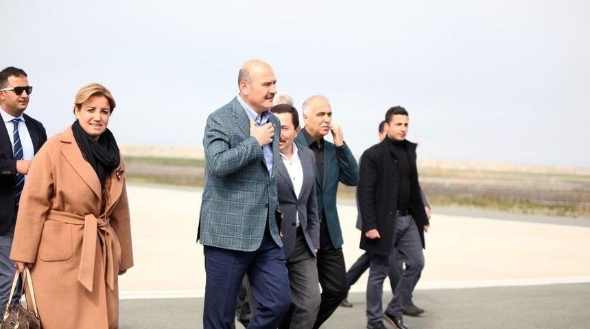 Sis Nedeniyle Trabzon&rsquo;a İnemeyen İ&ccedil;işleri Bakanı Soylu&rsquo;nun U&ccedil;ağı Giresun-ordu Havalimanı&rsquo;na İniş Yaptı