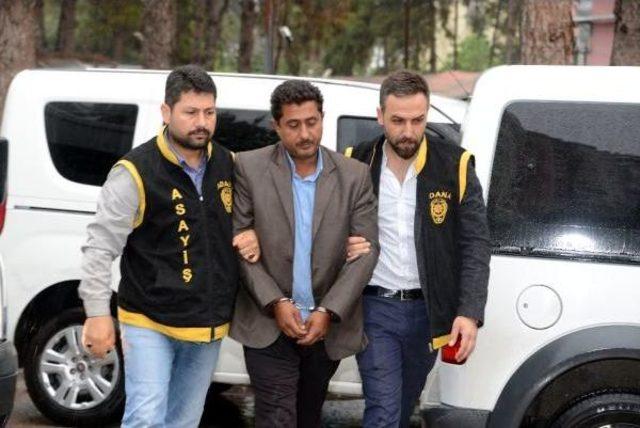 D&ouml;nerci Ilişki Teklifi Kabul Edilmeyince &Ouml;ld&uuml;r&uuml;len Kadınların Adresini Katillere Vermiş 3