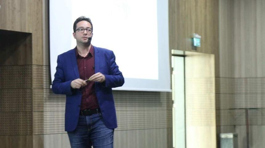 Sa&uuml;&rsquo;de &lsquo;kariyer Ve Liderlik Zirvesi&rsquo; Etkinliği D&uuml;zenlendi