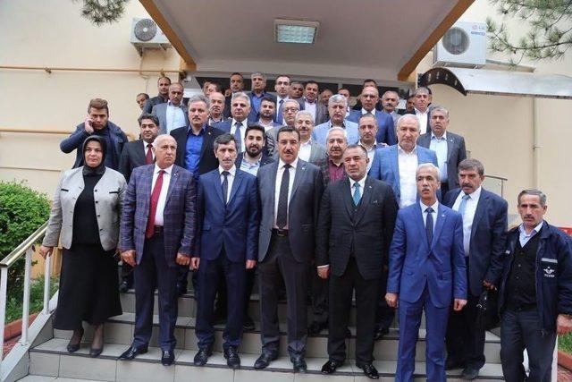 G&uuml;mr&uuml;k Ve Ticaret Bakanı B&uuml;lent T&uuml;fenkci: 1