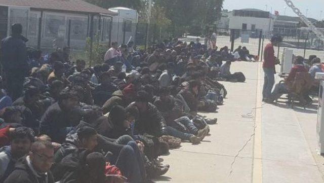 İtalya ya Insan Ka&ccedil;ak&ccedil;ılığına 3 Tutuklama 2