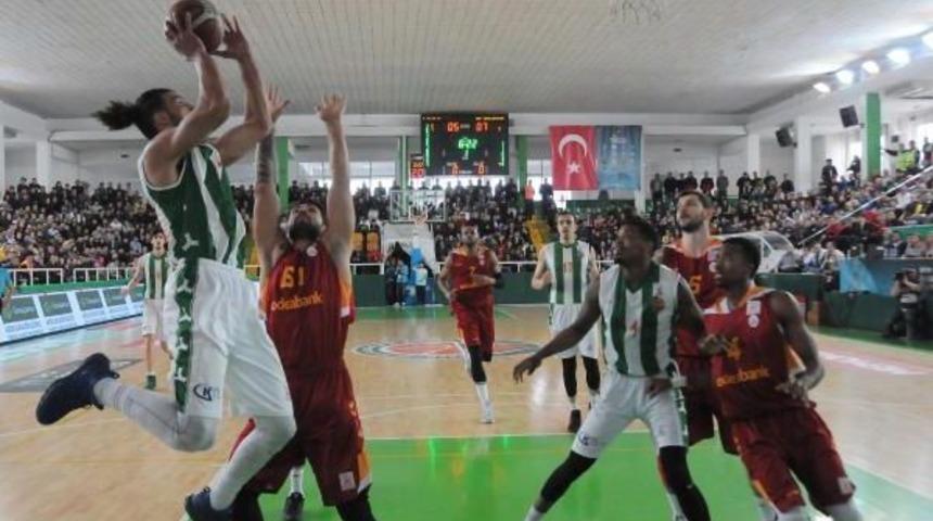 Yeşilgiresun Belediyespor-Galatasaray Odeabank: 86-89