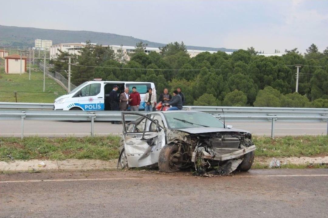 Kilis&rsquo;te Trafik Kazası: 1 &Ouml;l&uuml;, 4 Yaralı