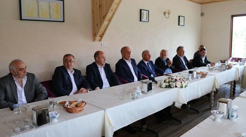 T&uuml;rk-iş Başkanı Atalay, Basın Mensuplarıyla Bir Araya Geldi